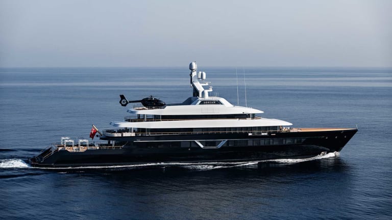 Feadship’s 285-foot (87-meter) Lonian unveiled