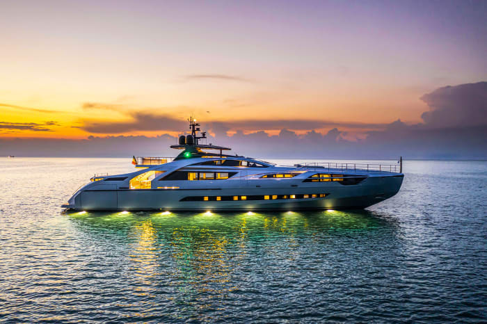 The Pershing 140 Touch Me shows off her svelte lines and evening colors.