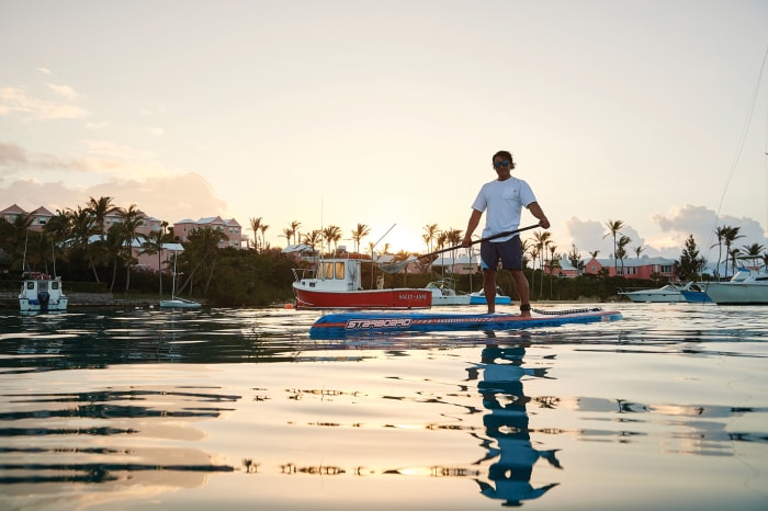 Bermuda_JimmyChin_Paddleboard_Sunset_NOPC