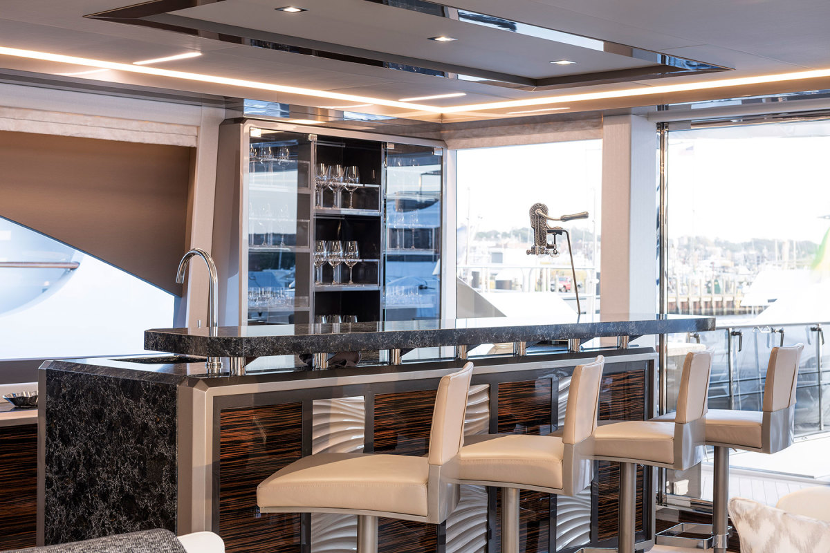 The bridge deck bar is the Zeiglers’ favored spot for entertaining.